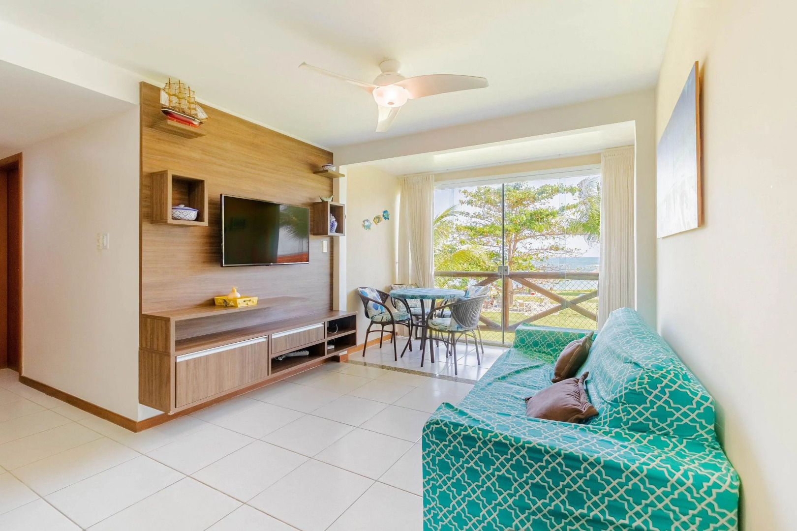 GB71 Apartamento 2 Quartos, Pé na Areia, Vista Mar - Paraíso dos Corais