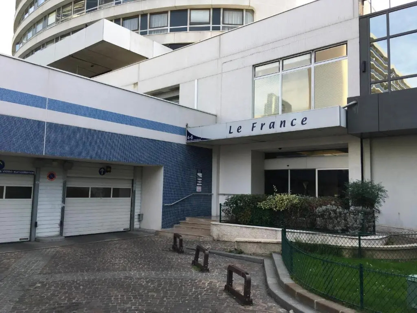 Le « 24th » on Blum Square