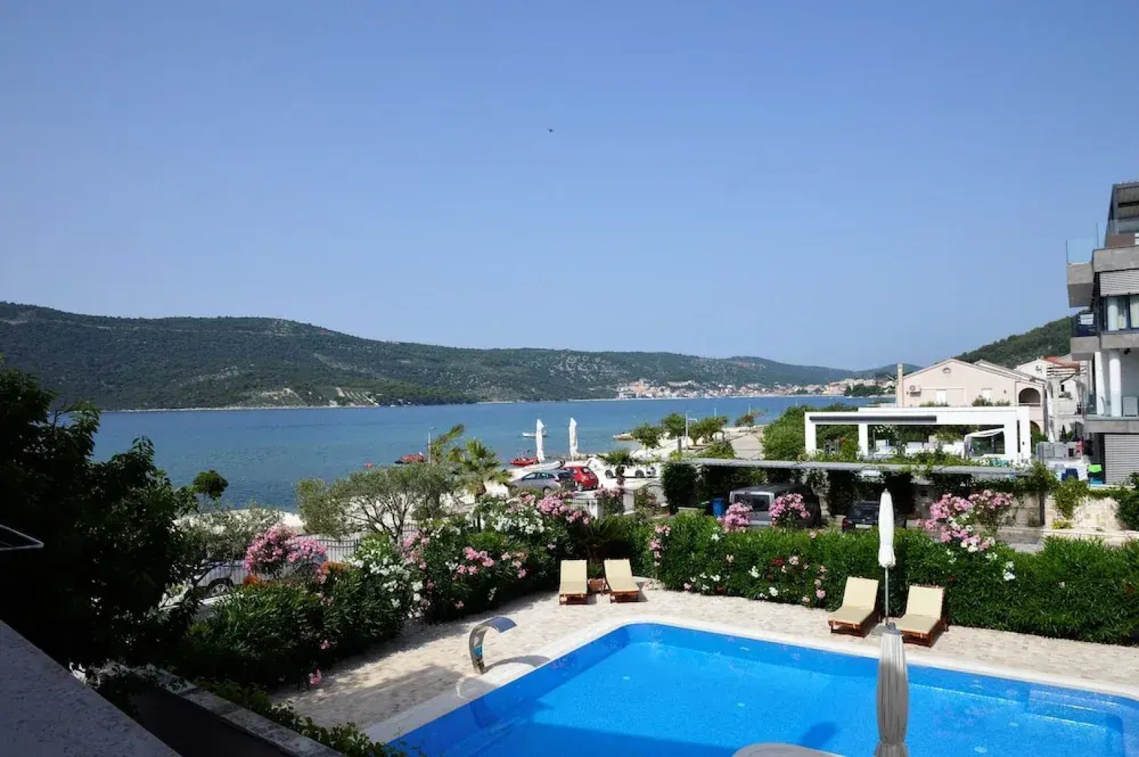 Bed & Breakfast by the Beach