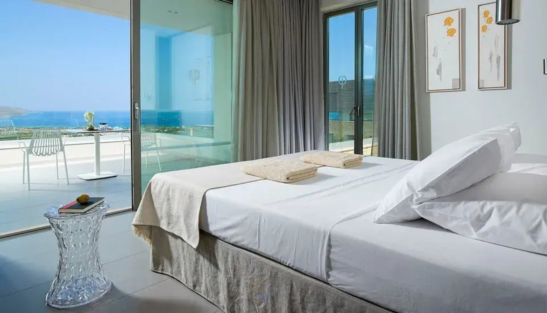 Youphoria Sea View Villas