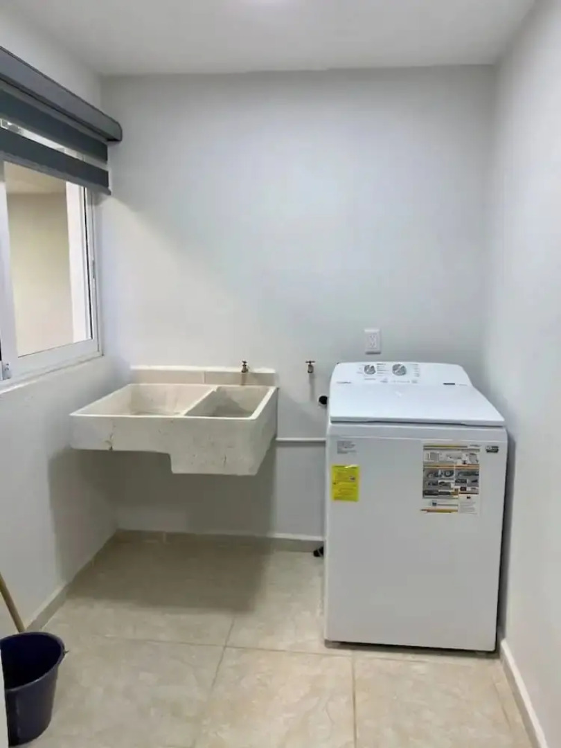 Lomas Altas Tonala Céntrico 4