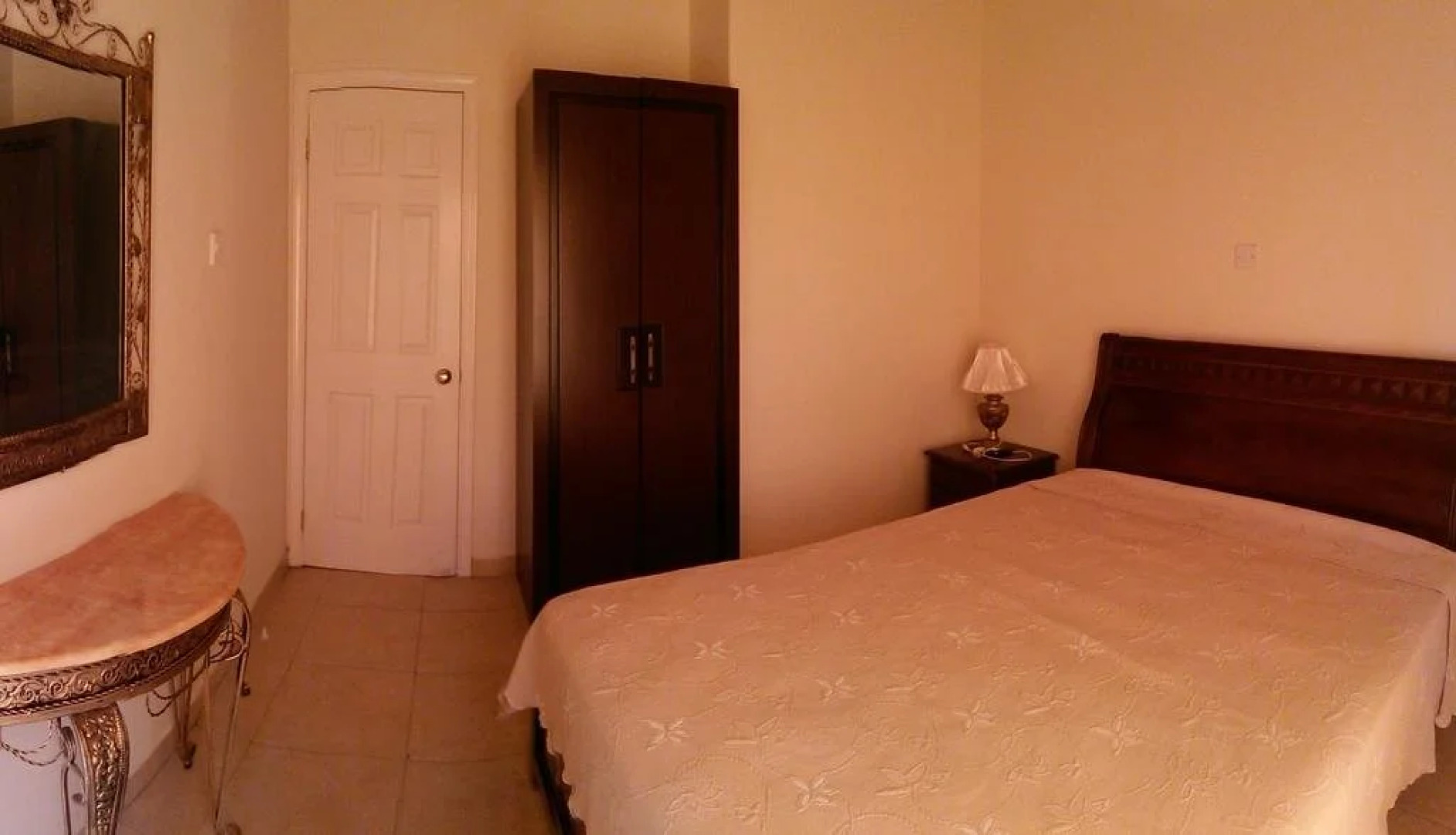 K H G Stone Wood Cottages