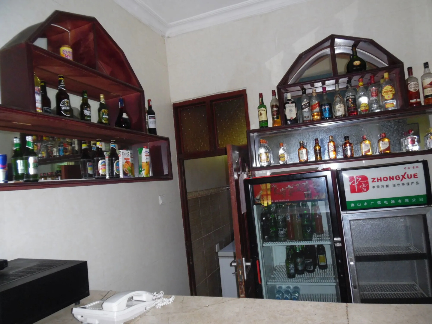 Varlek Hotel