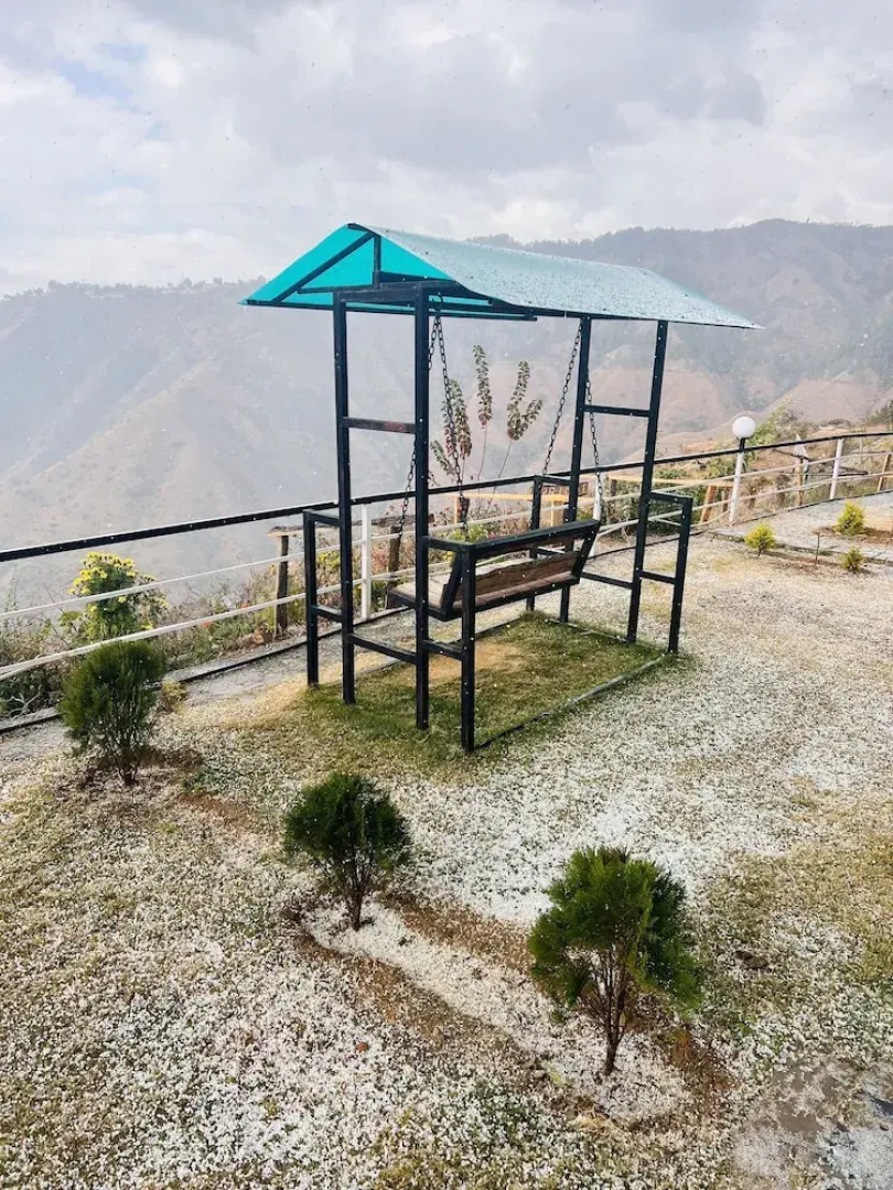 Resort Prakriti Unwind