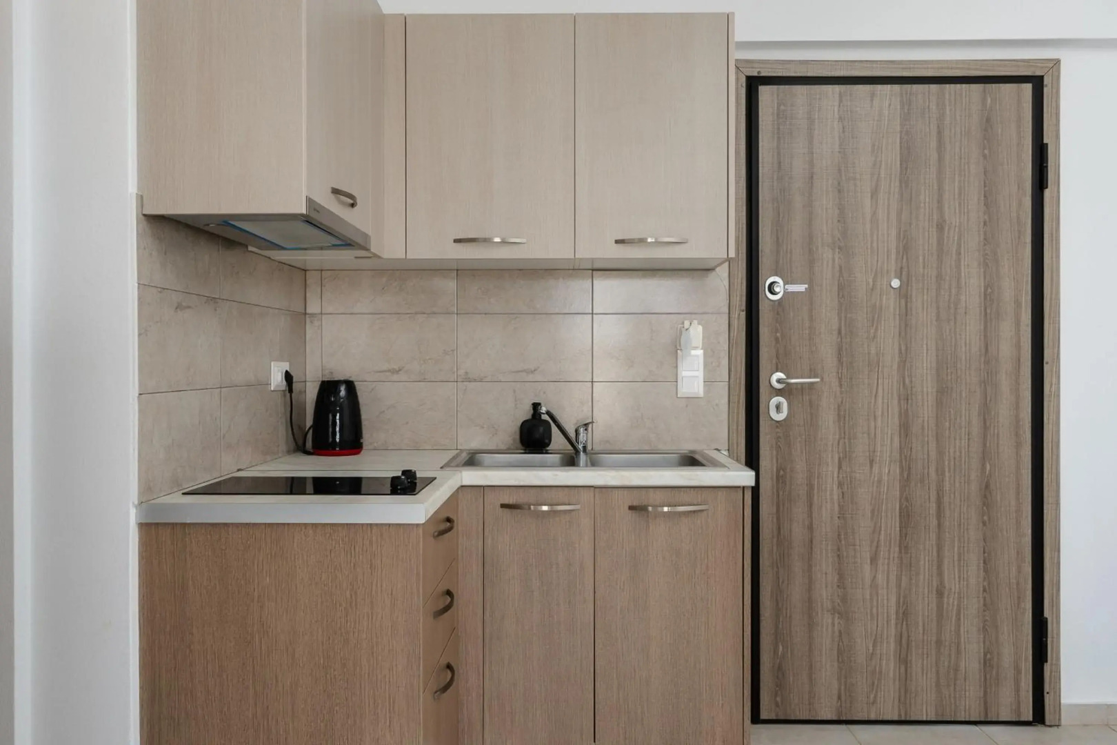 Evripus Suites Hotel