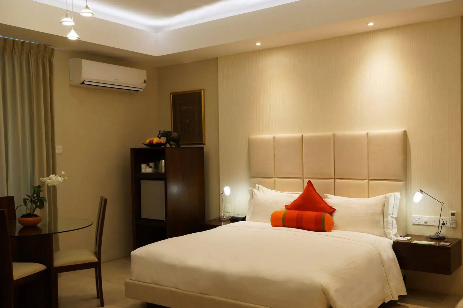 The Penthouse Above Sea