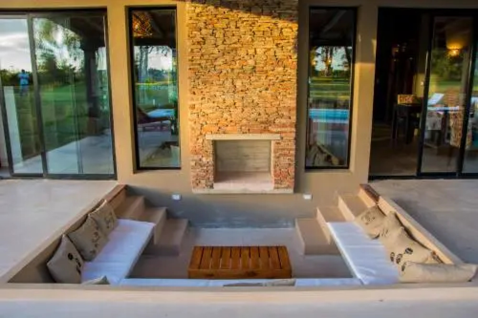 Refugios de Victoria Hotel