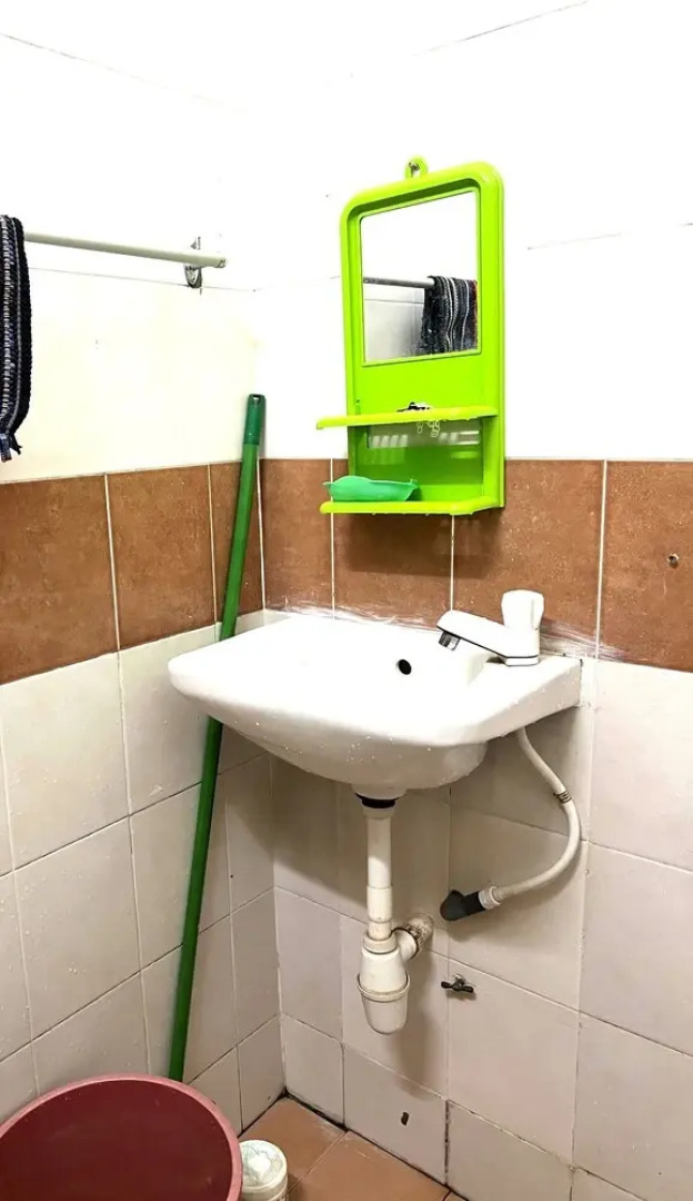 OYO Home 90492 Sena Homestay