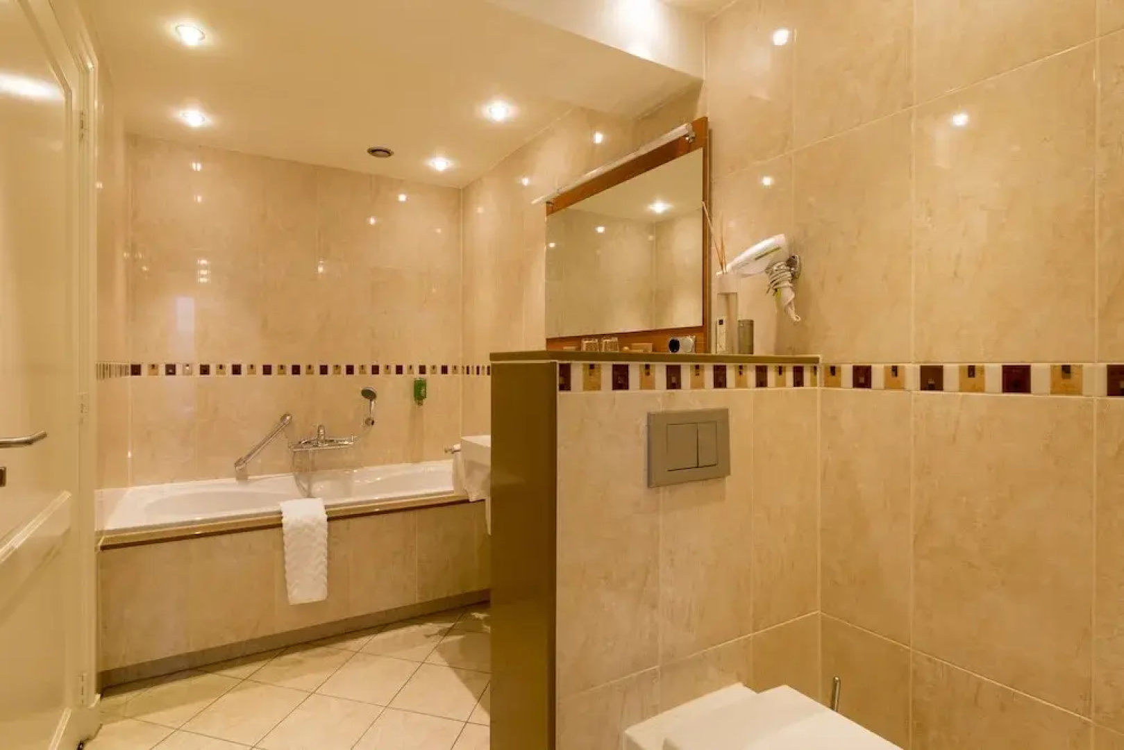 Sense Suites