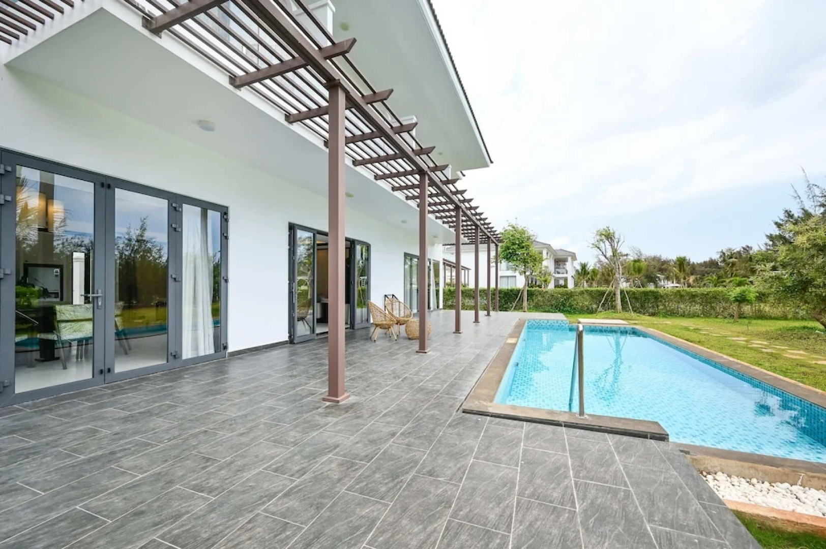 Emerald Ho Tram Resort