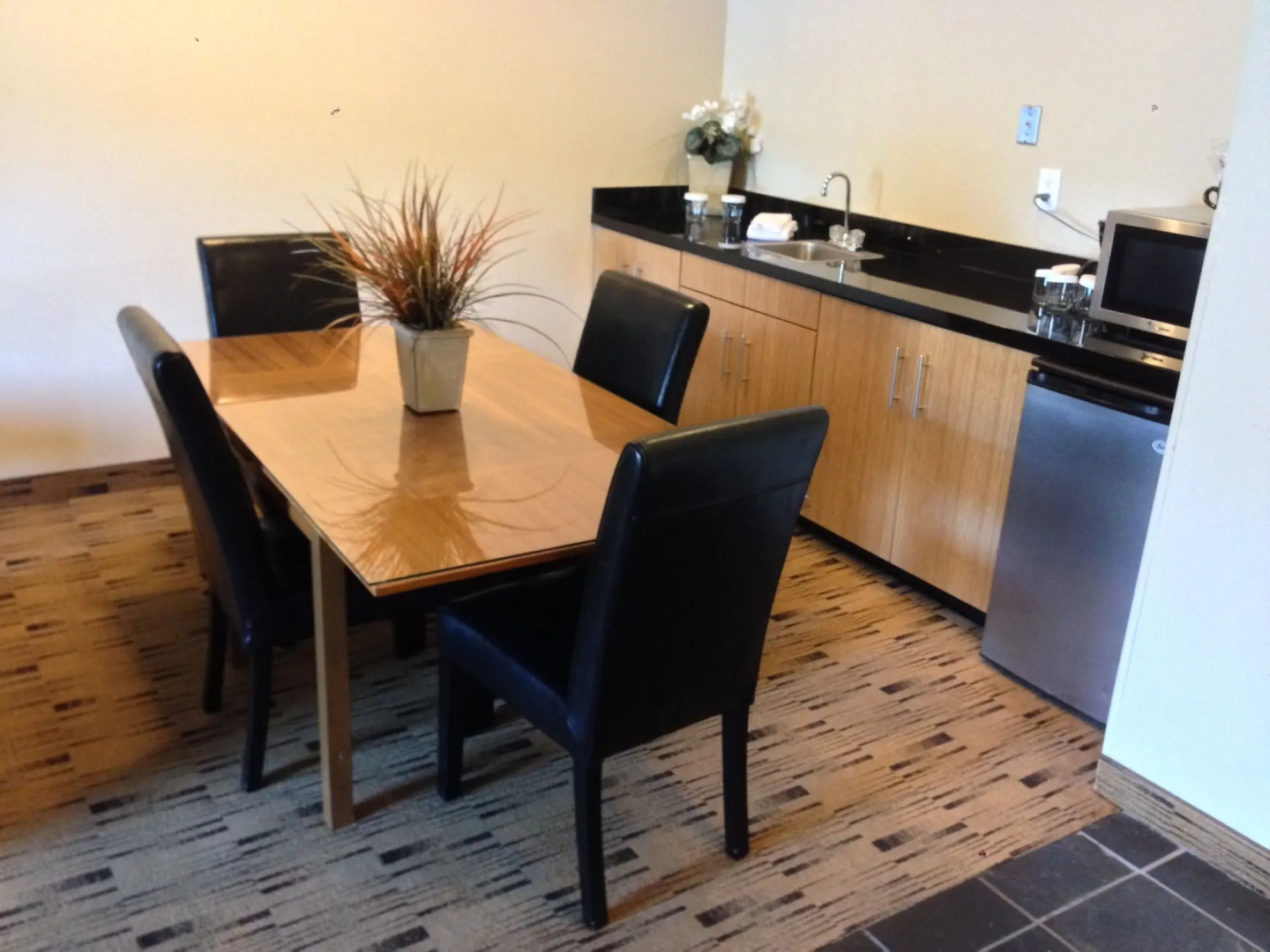 Best Western Plus Hood River Inn