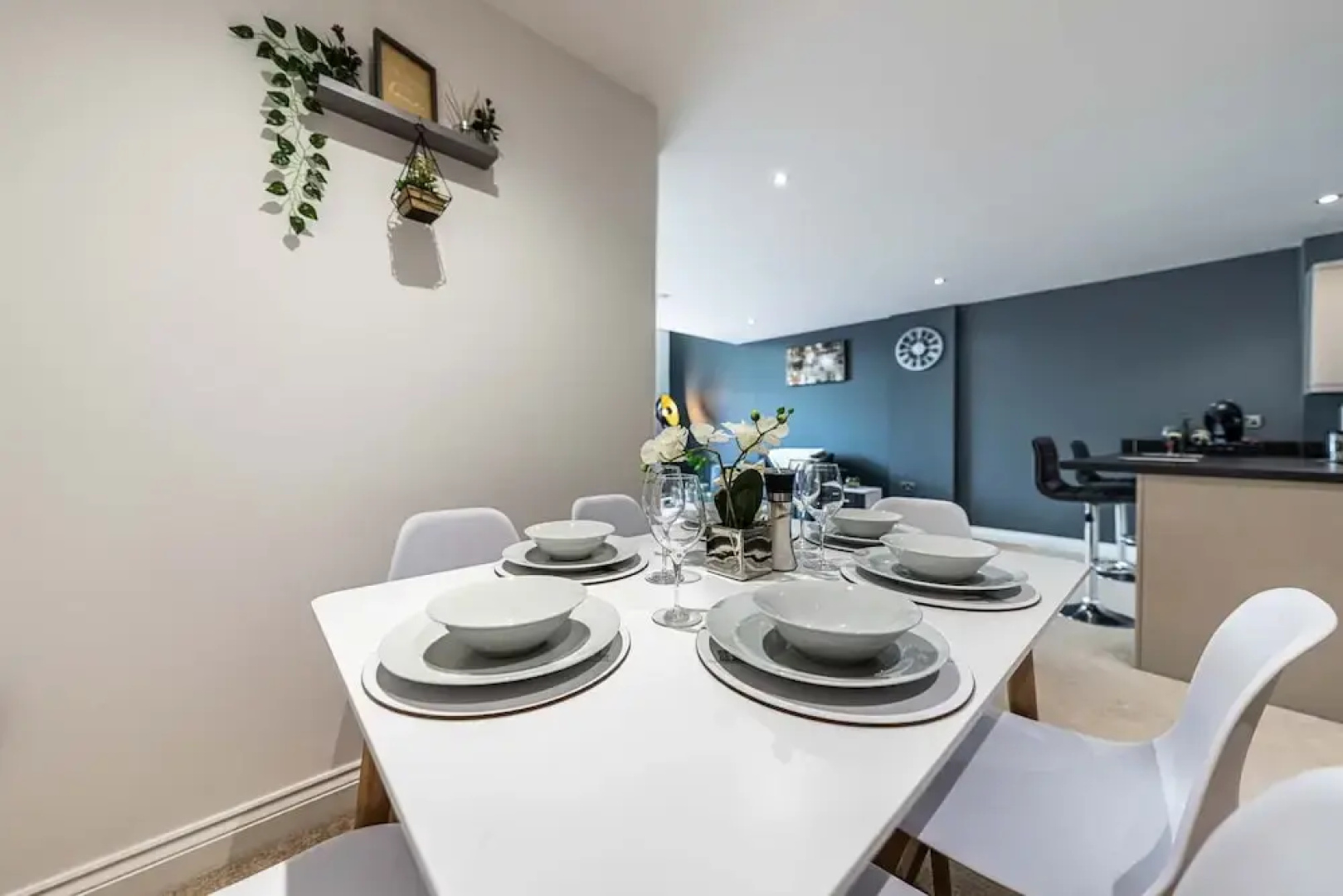 Grade 2 Listed Converted Church, Within 750yrds to Southsea Beach