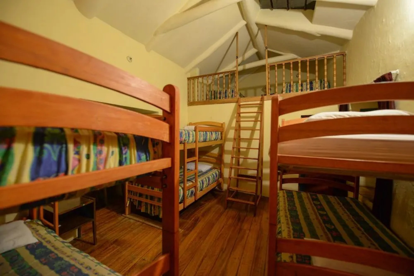 Hitchhikers Cusco Hostel