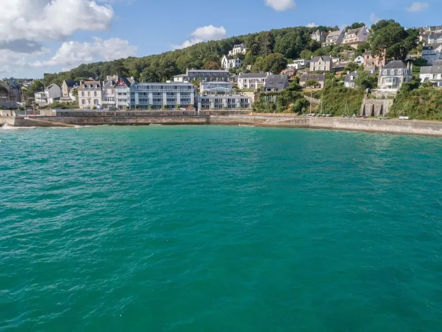 Seafront Apartment Near a Beach