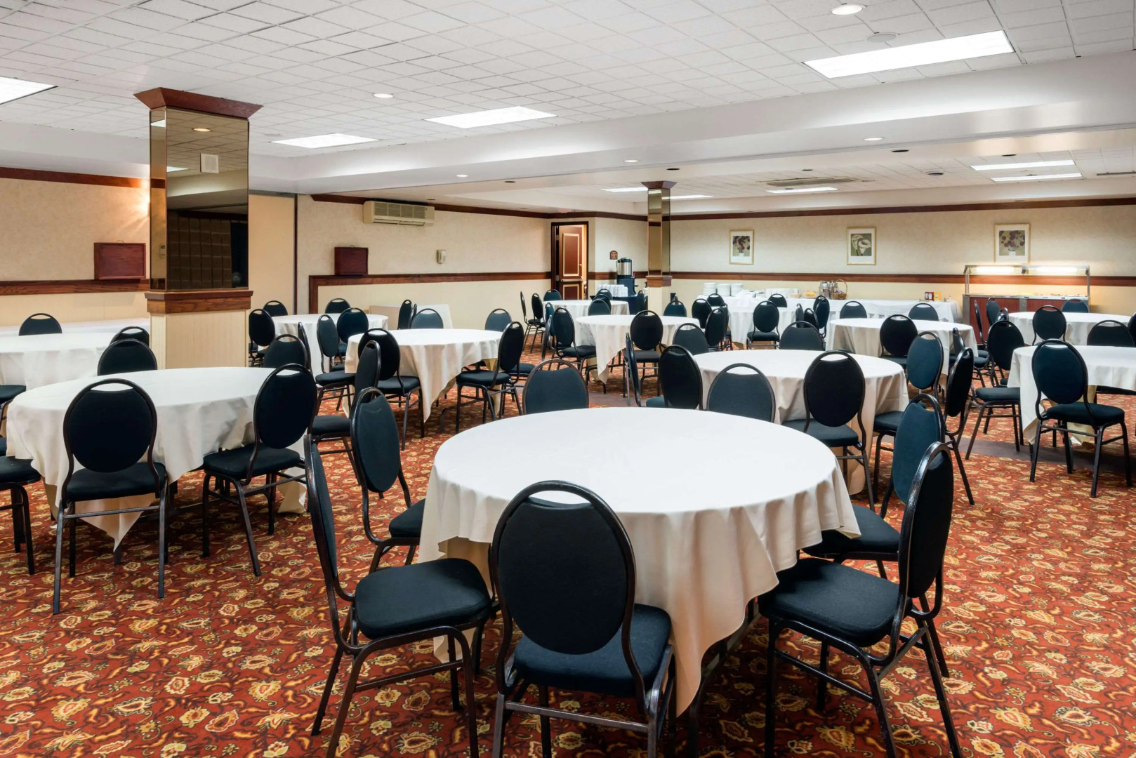 Ramada Plaza by Wyndham Gatineau/Manoir du Casino