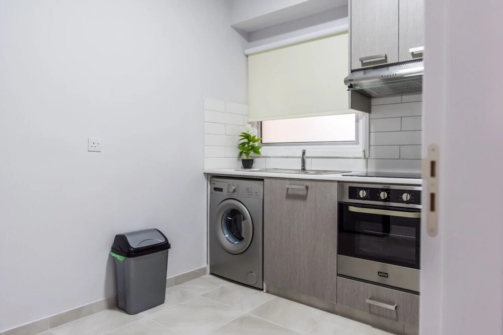 Paradise Promenade Apartment