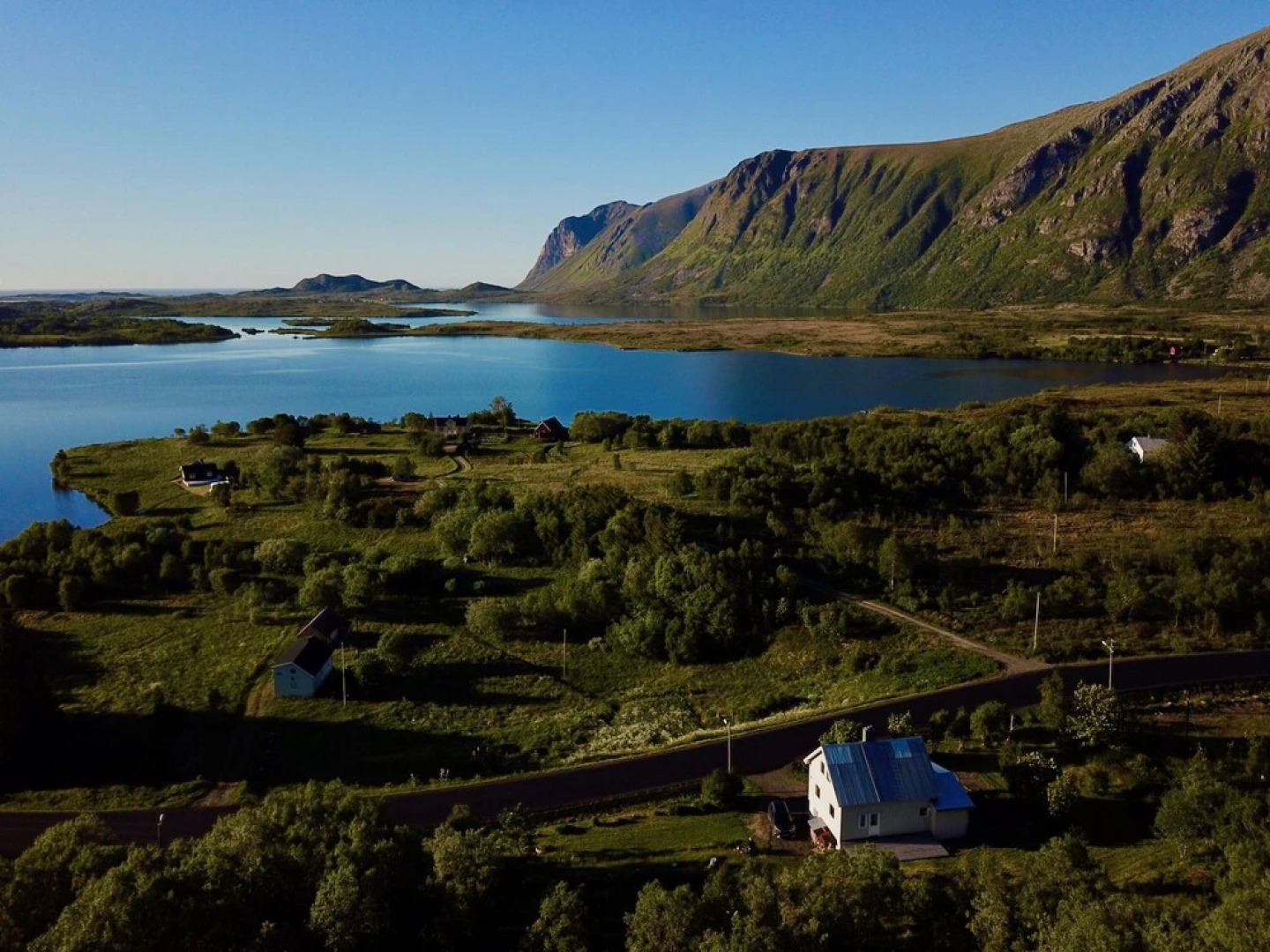 Geitelva Holiday Home Lofoten