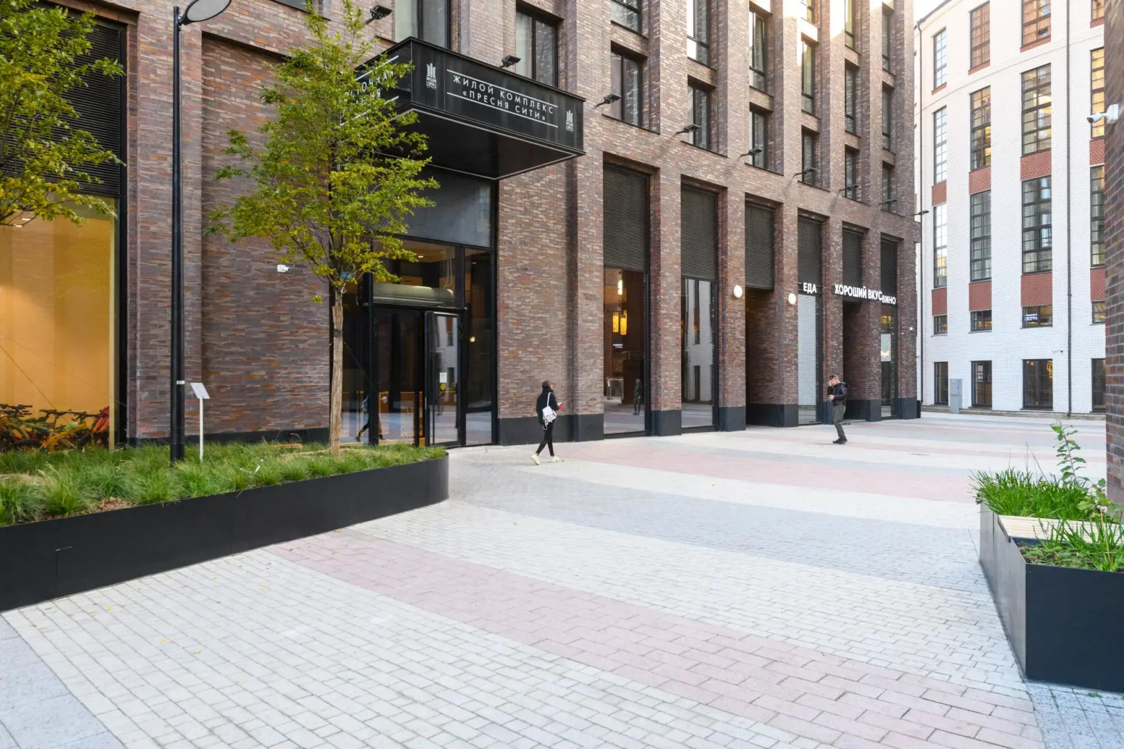 Апартаменты в небоскрёбе, центр Москвы