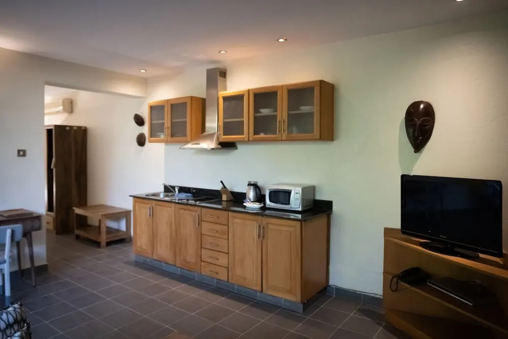 Le Petit Village Hotel & Spa