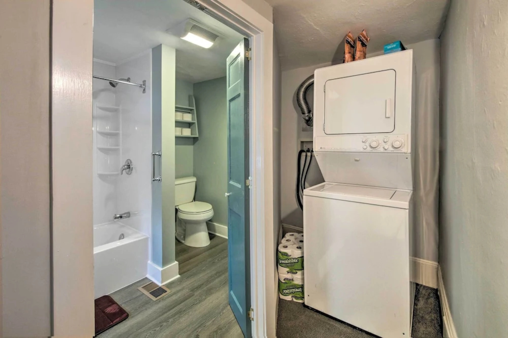 Charming Belfast Home, Walk to Downtown!