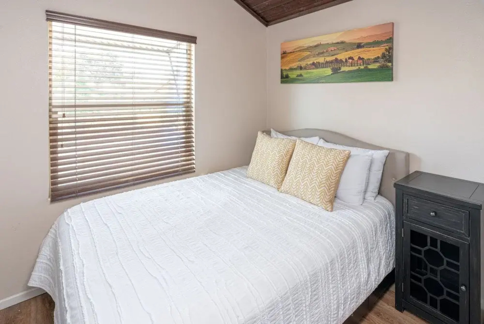 Cava Robles RV Resort