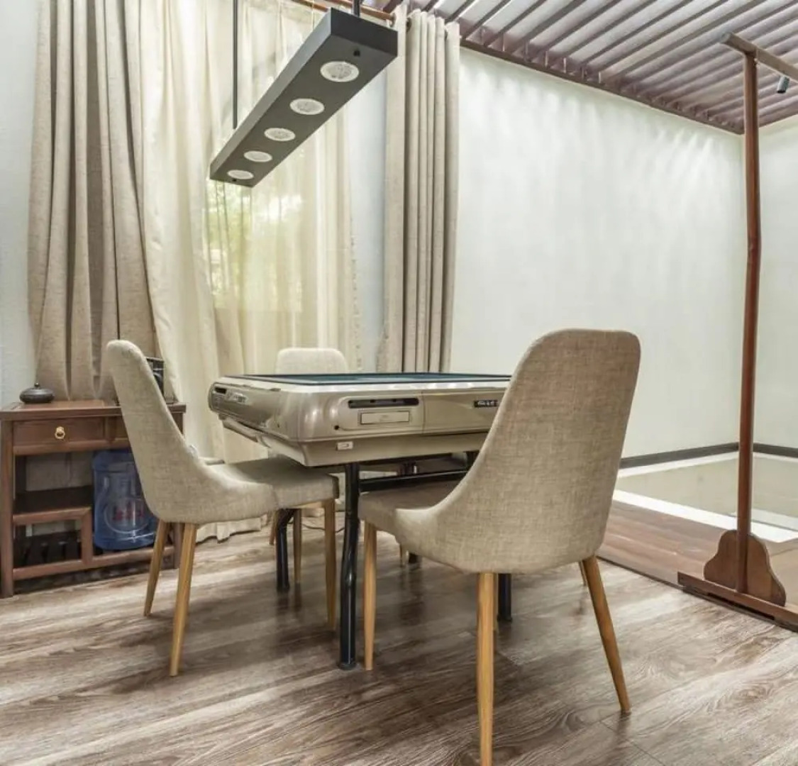 Floral Hotel Yun Jing He Yuan Haidong