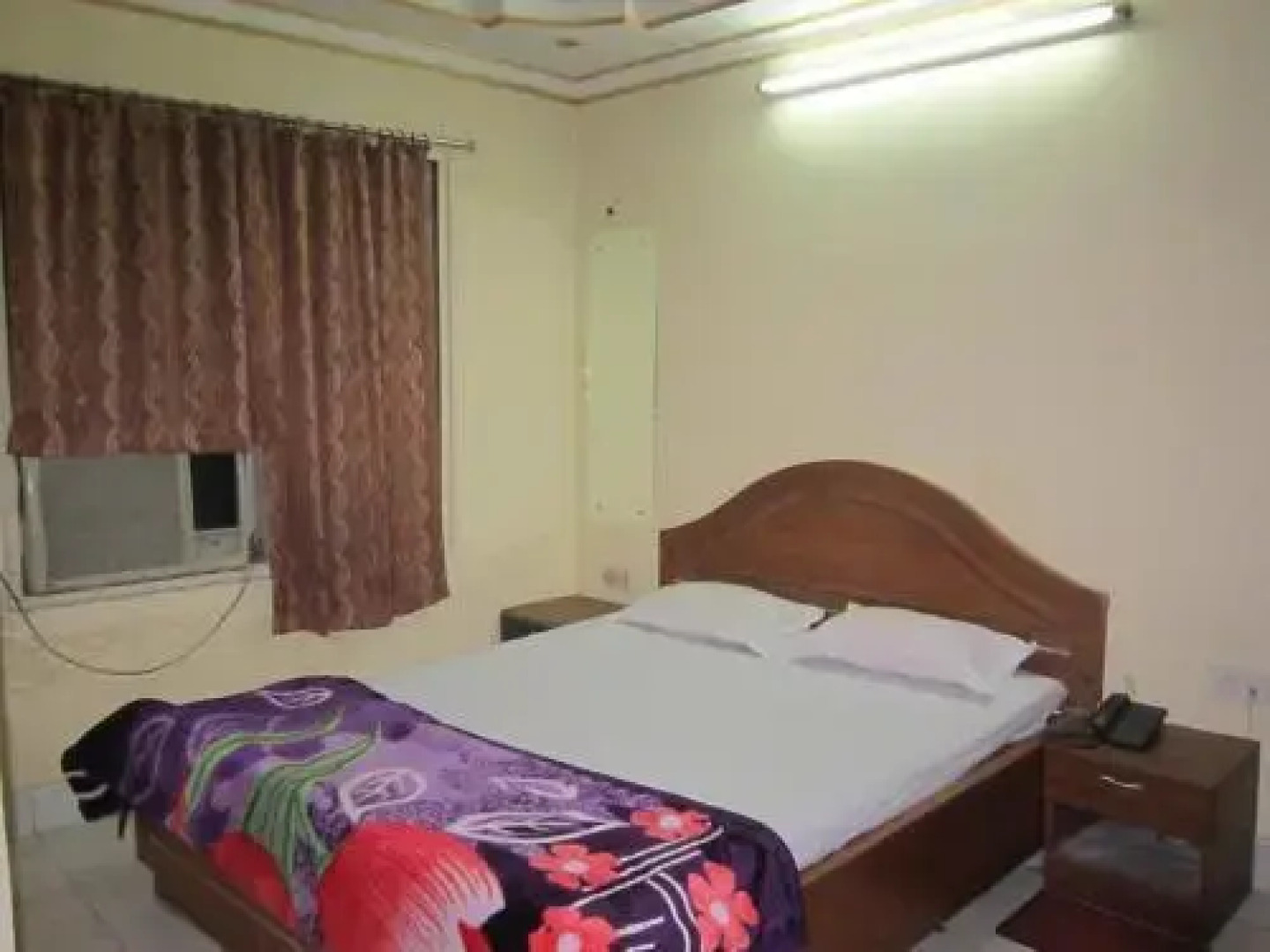 Nataraj Hotel and Boarding