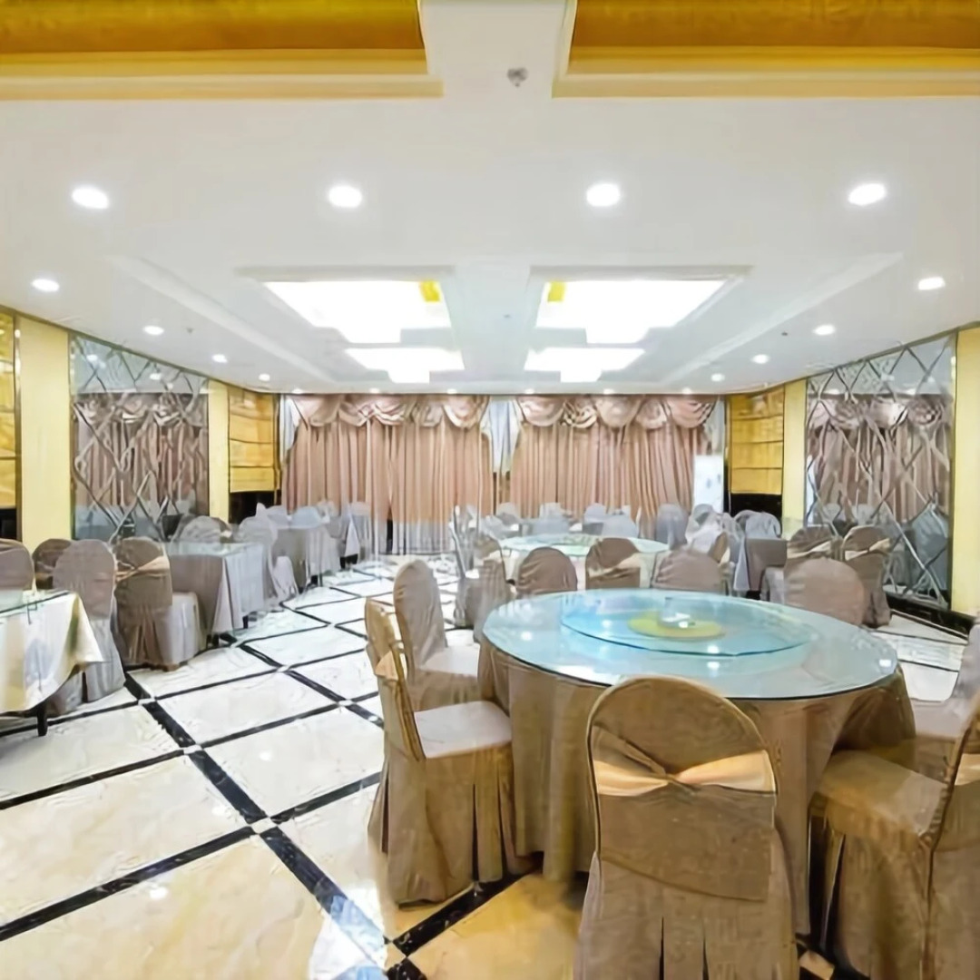 Fuyun Riverside Holiday Hotel (Riverside Scenic Area)