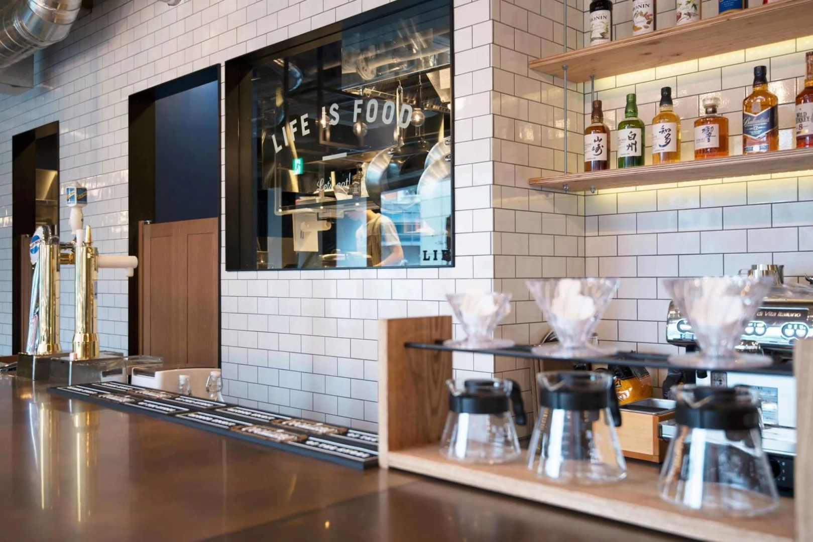 HafH Fukuoka THE LIFE - Hostel