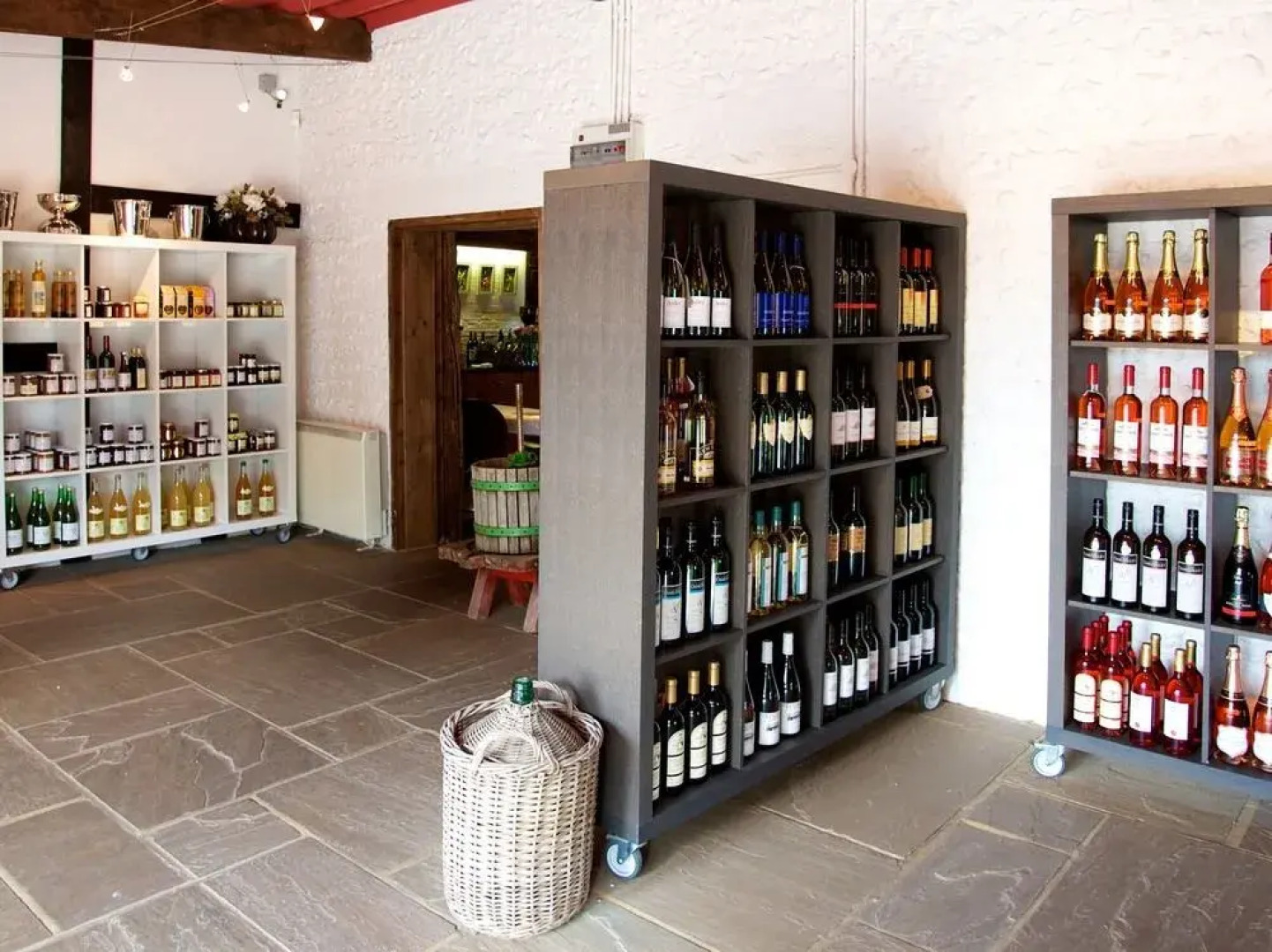 The English Wine Centre