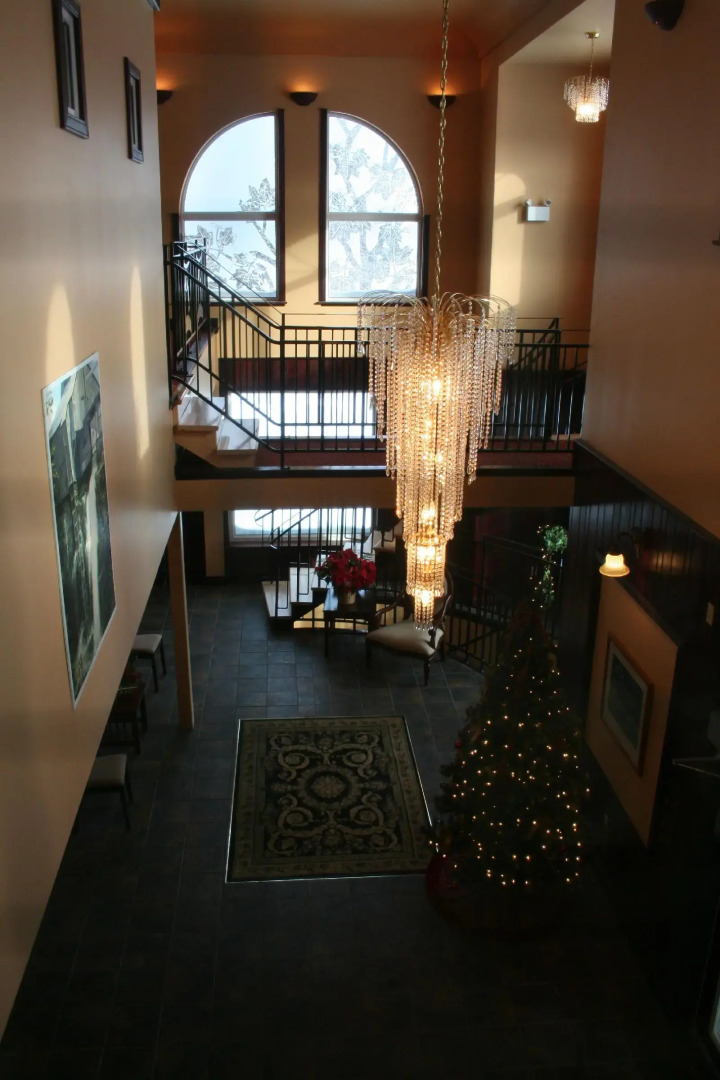 The Falls Inn Walters Falls - An Ontarios Finest I