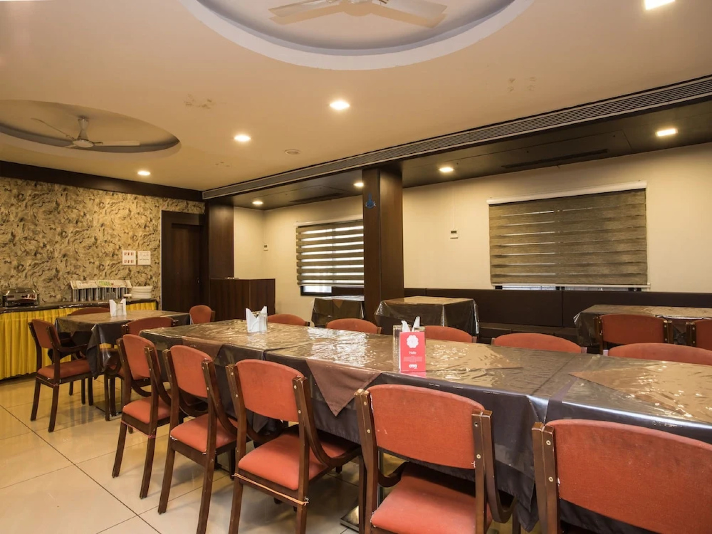 OYO 12475 Hotel Maheshwari