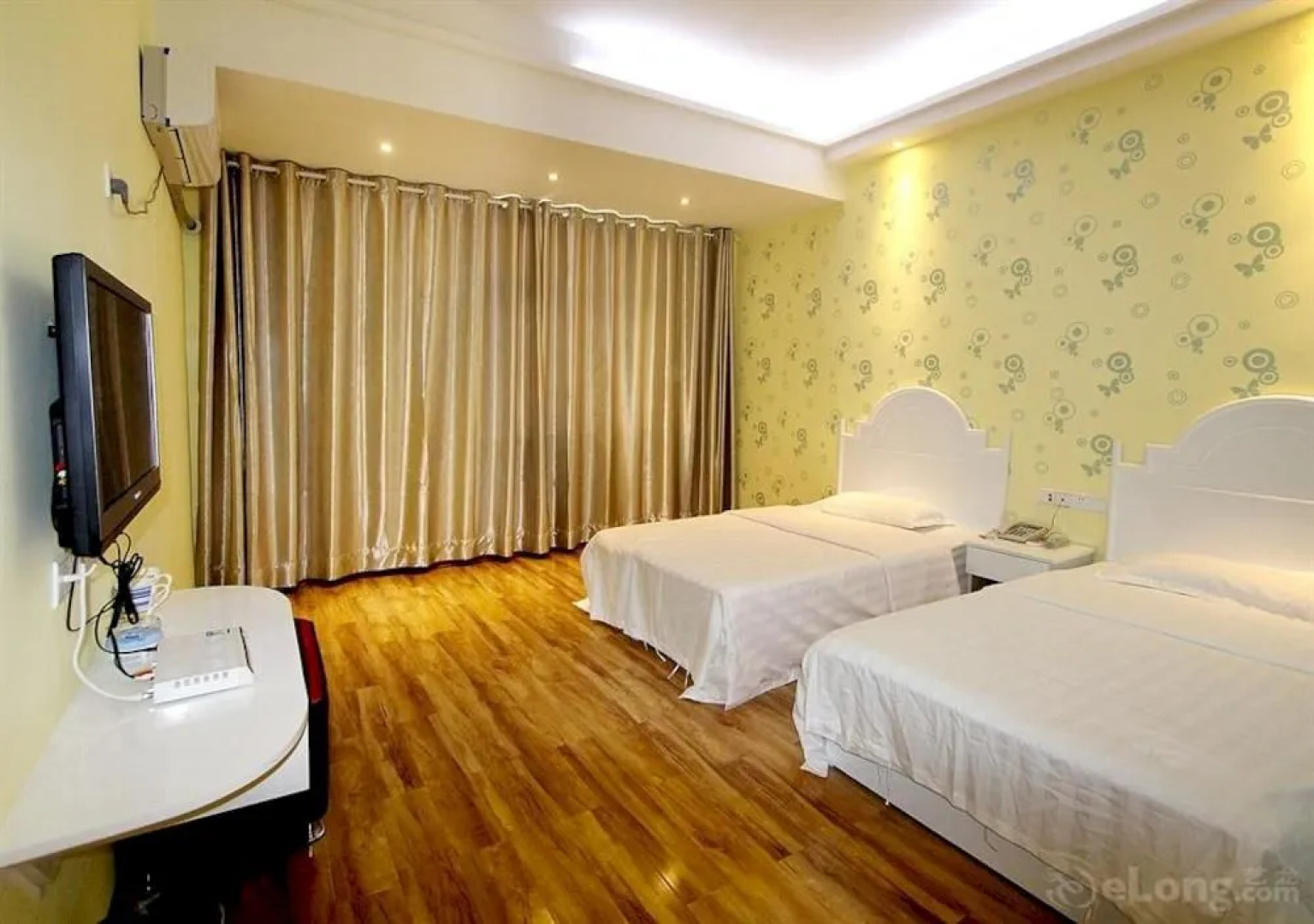 Zhangjiajie Yanran Inn