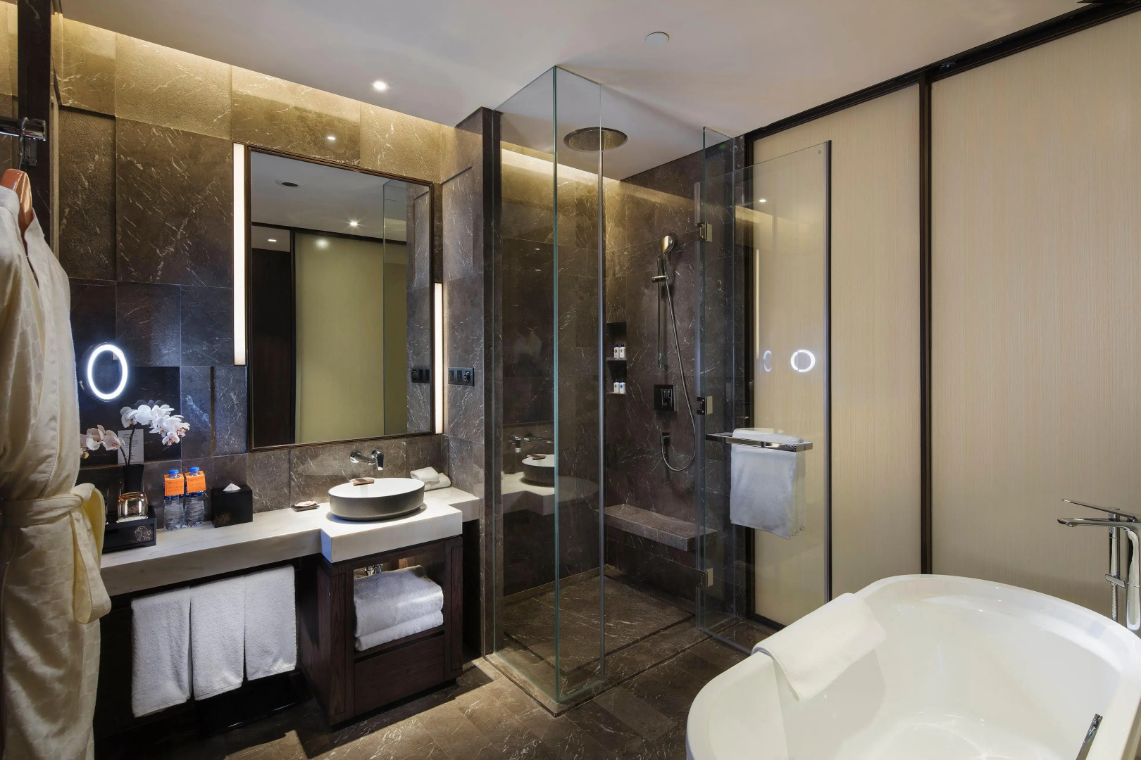 Holiday Inn Zhangjiakou Downtown by IHG