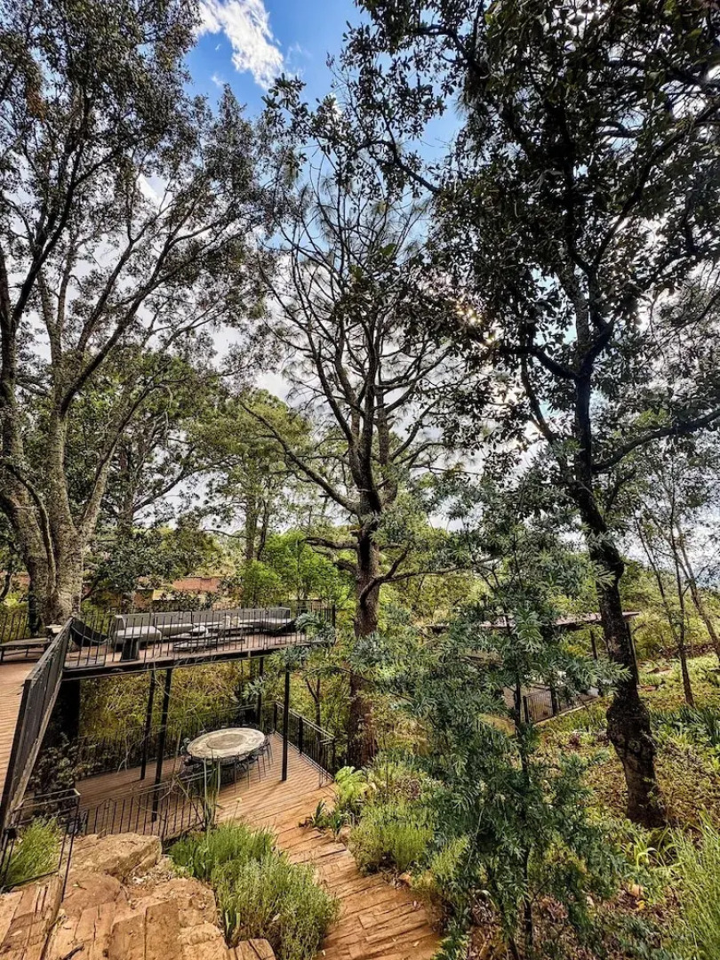 Serenzzo Hotel & Cuisine