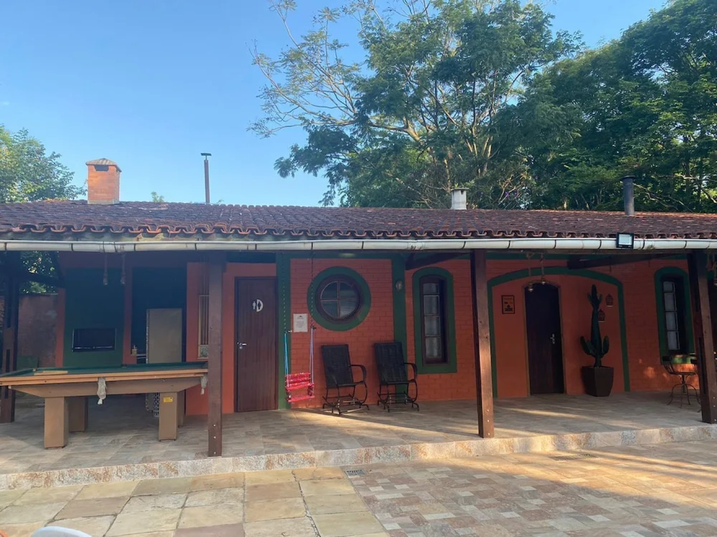 Village Colonial Hotel