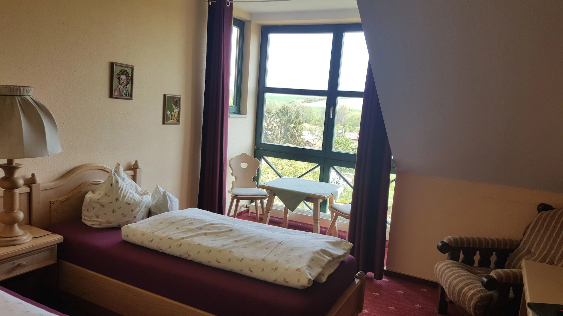 Landhotel BurgenBlick