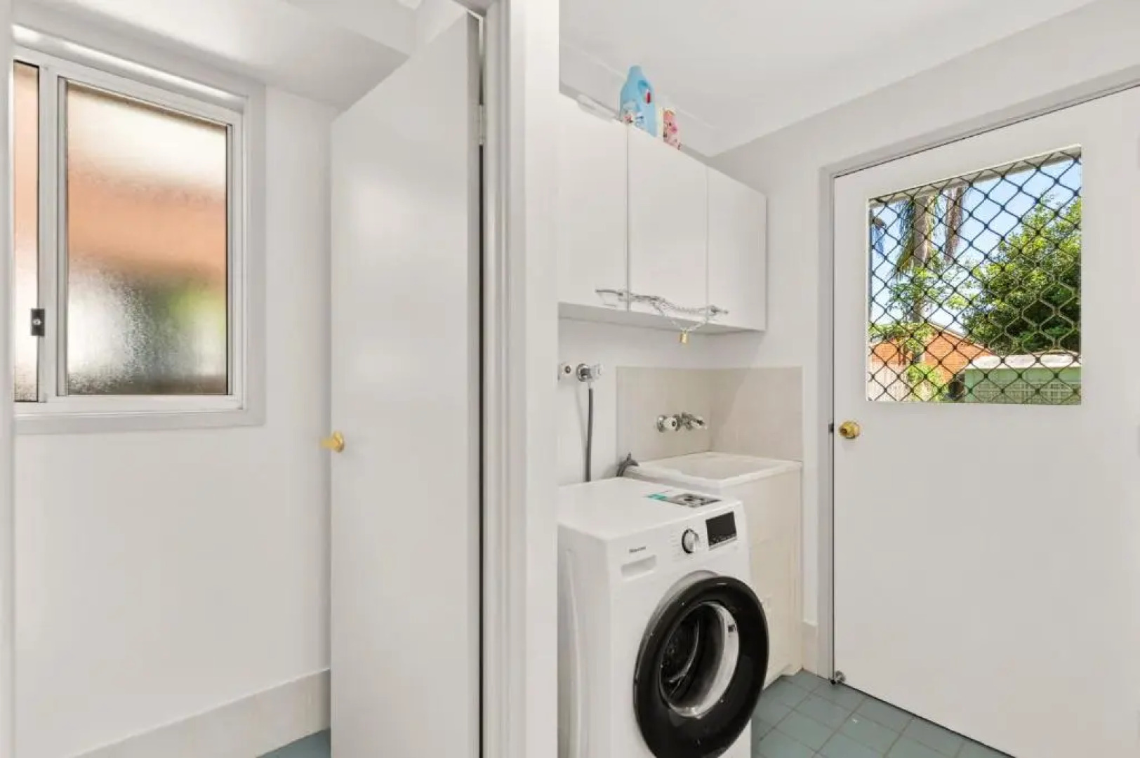 Sandy Point Road 114 Corlette