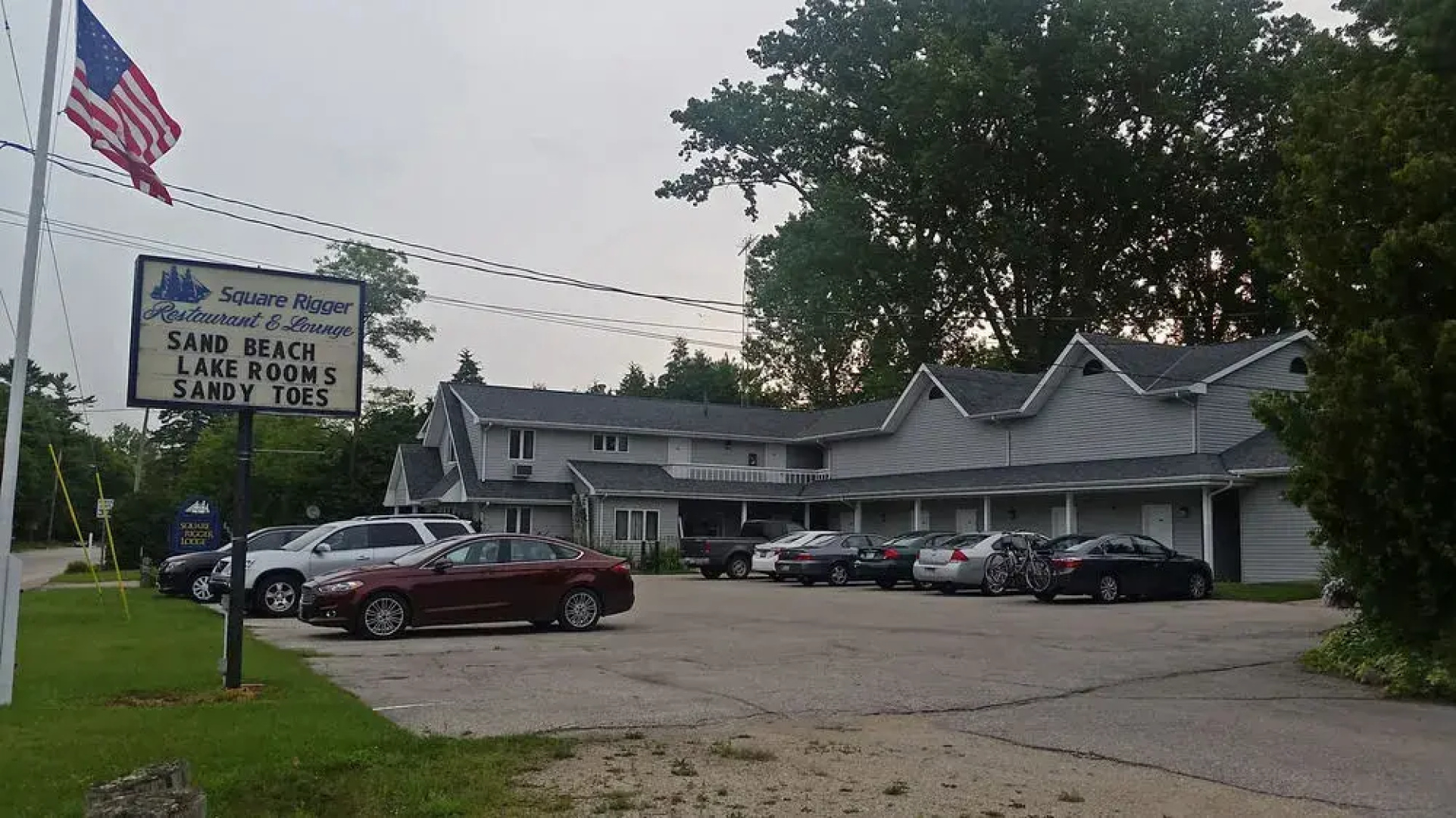 Square Rigger Lodge