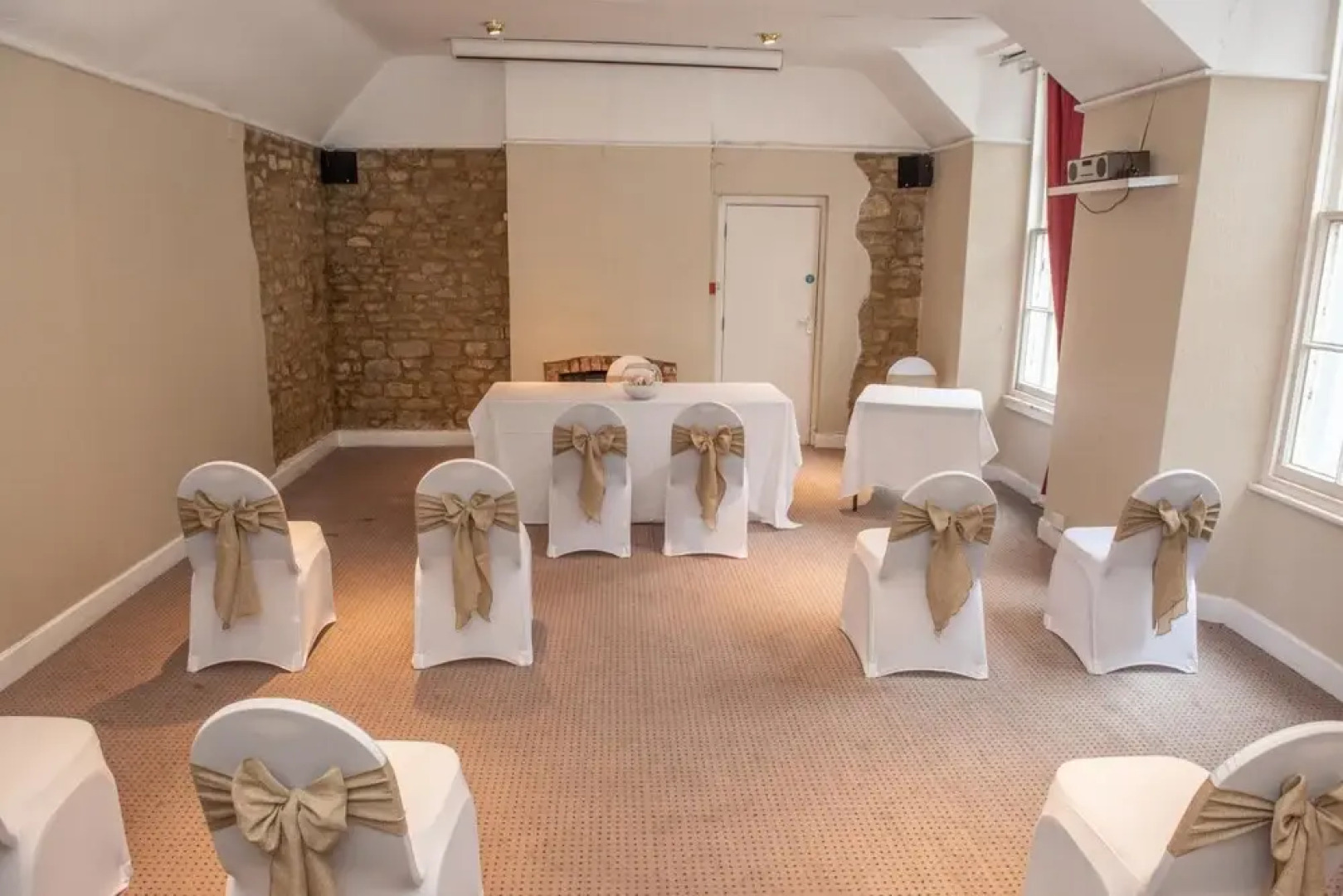 Cock Hotel Stony Stratford by Greene King Inns