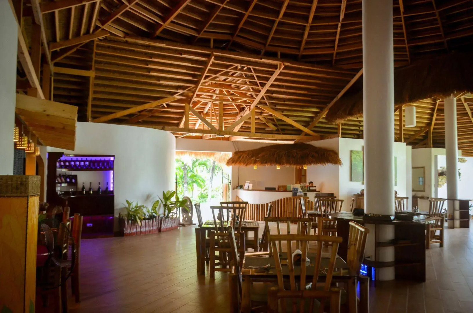 Vanilla Sky Dive Resort