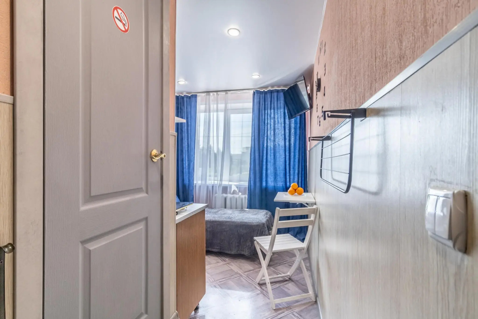 Time Apart на улице Карбышева 42