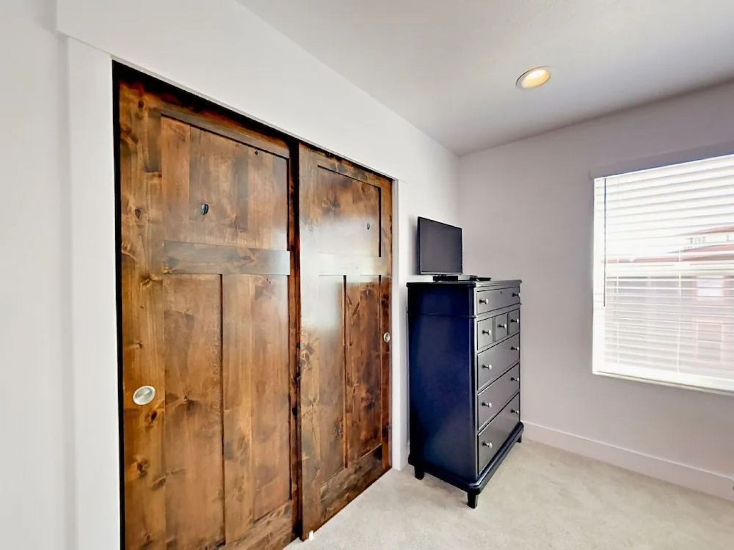 1370 Center Drive Home #6