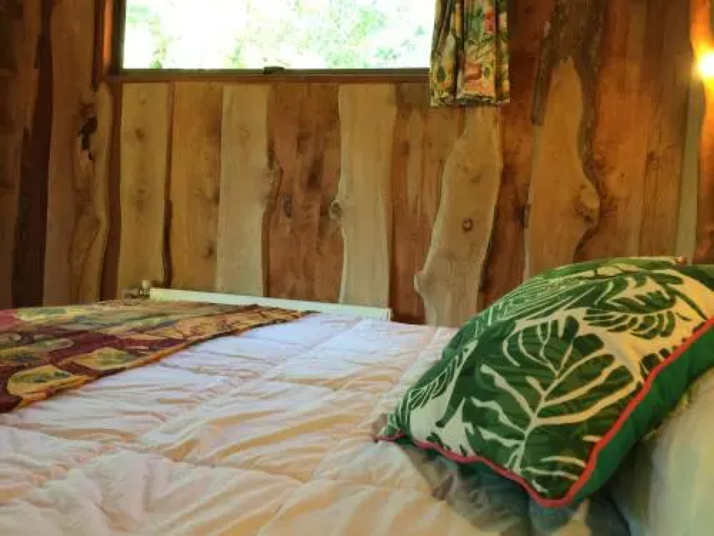 Ecoreserva Quelhue Lodge y Cabañas