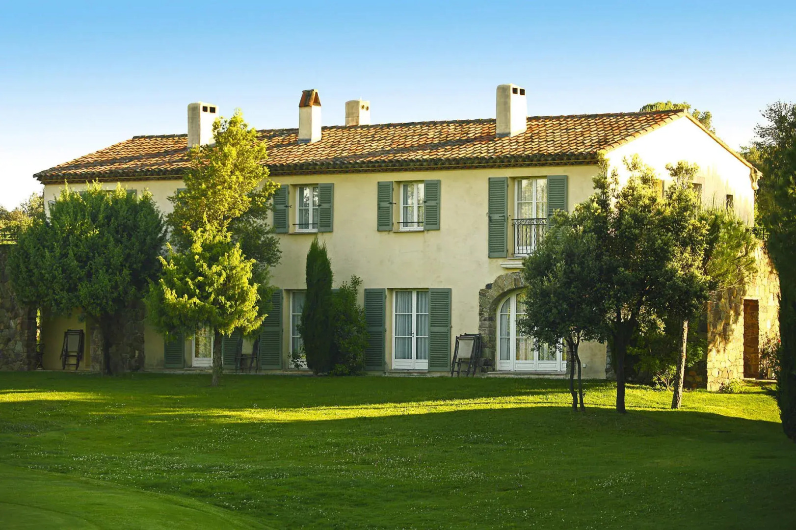 Terraced House in Domaine de Saint-endreol With Golf, SPA and Communal Pool