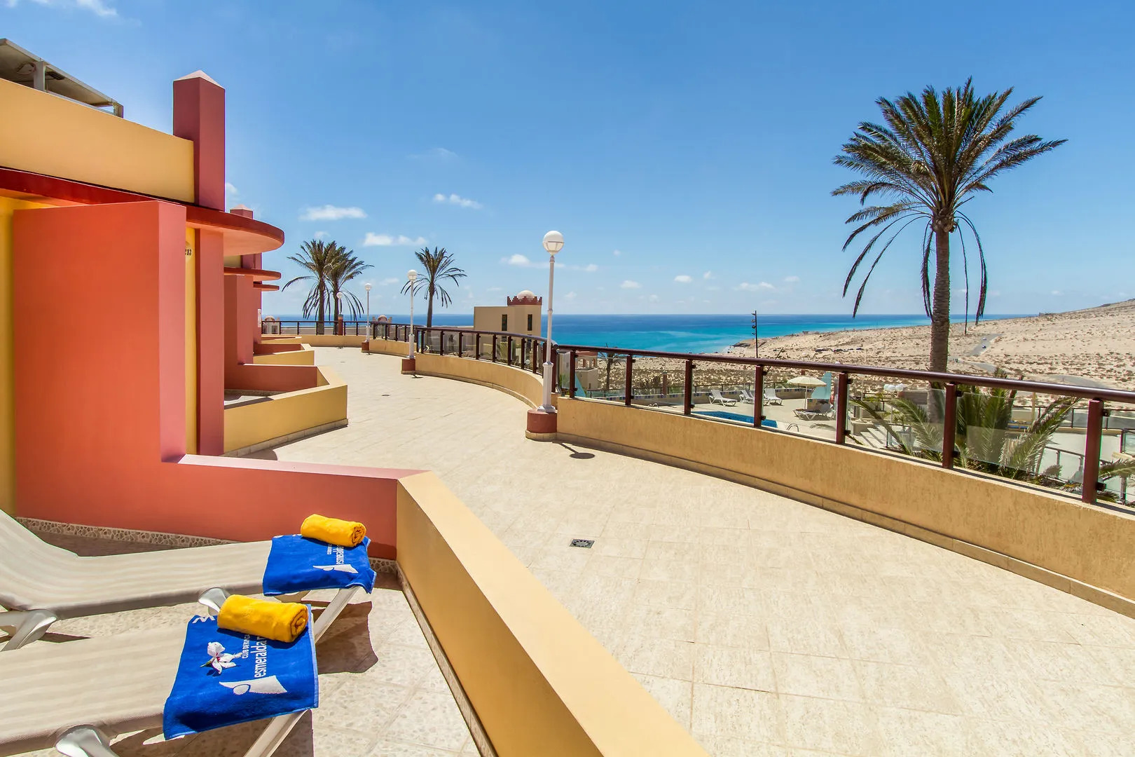 Esmeralda Maris by Livvo Hotel