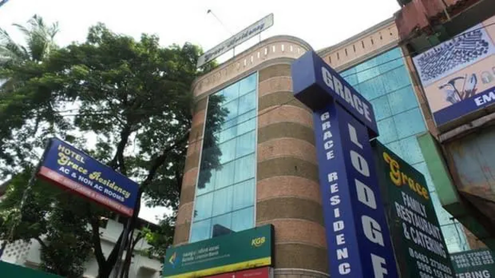 Hotel Grace Residency