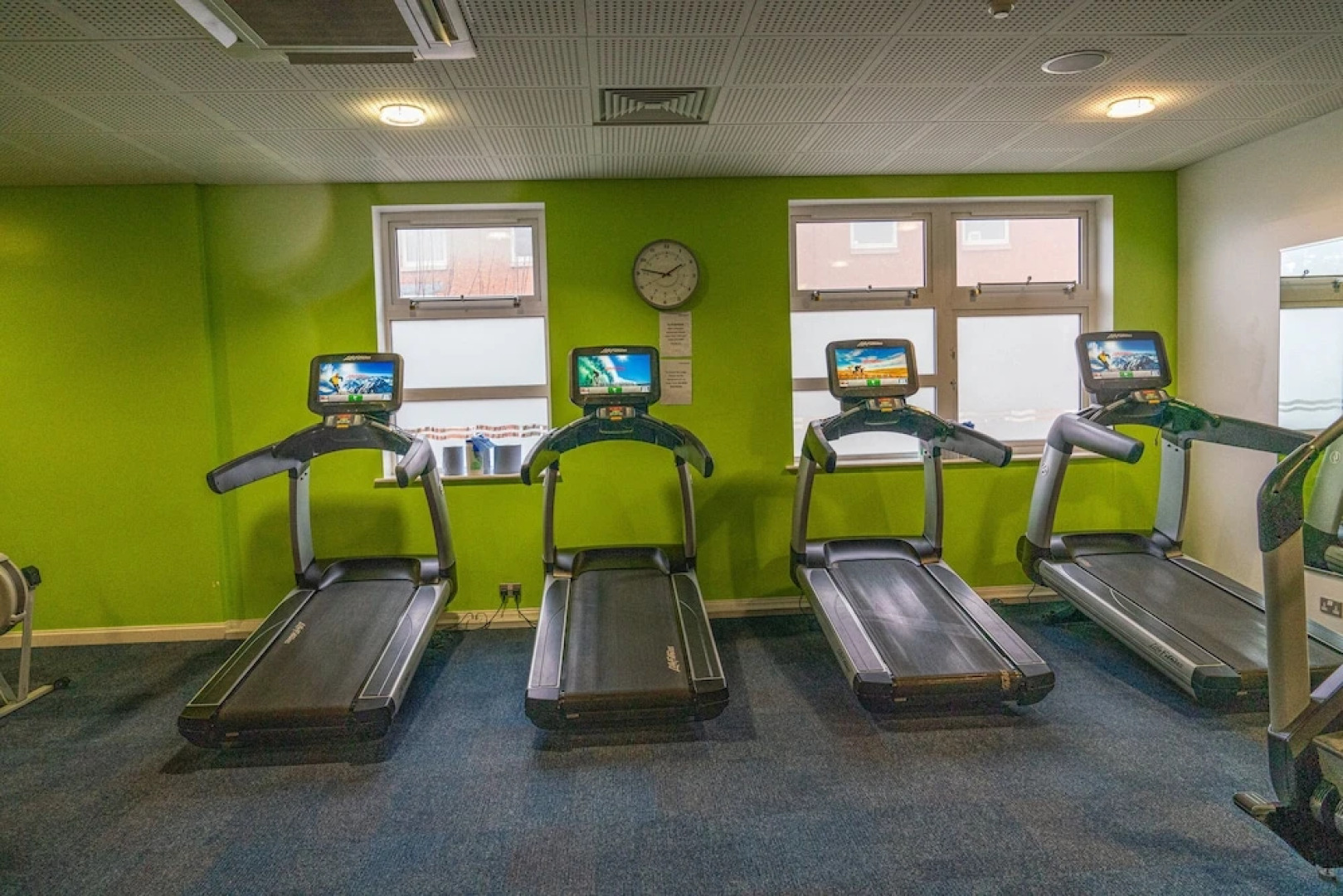 Rueben Suite By EAA Homes