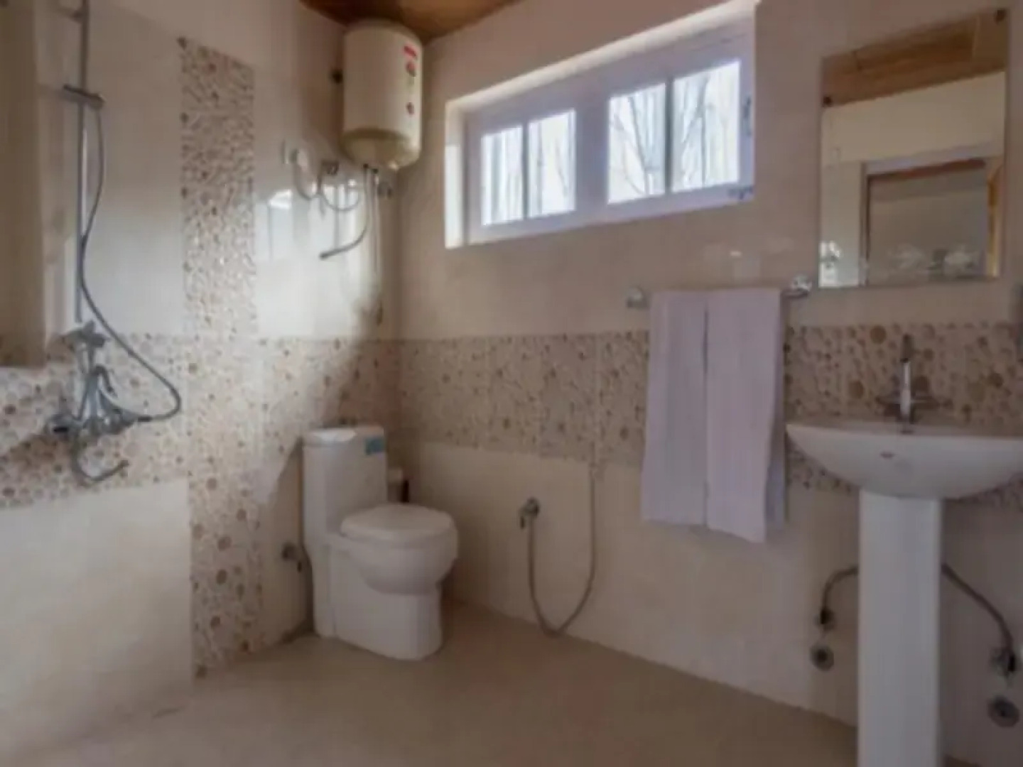 New Royal Guest House