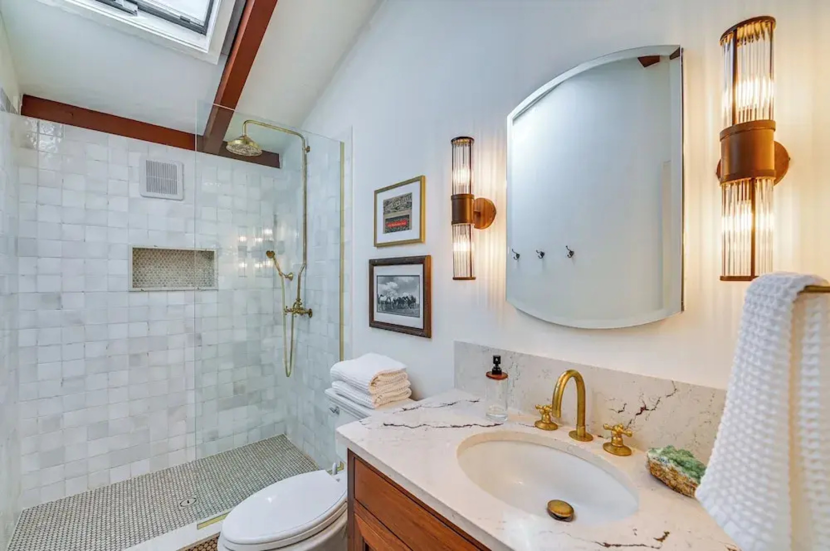 Cozy Mtn-view Chalet < 2 Mi to Windham Slopes